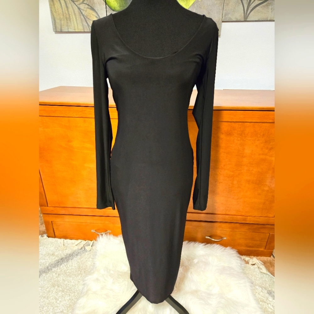 FASHION NOVA Midi Dress/LARGE/NEW